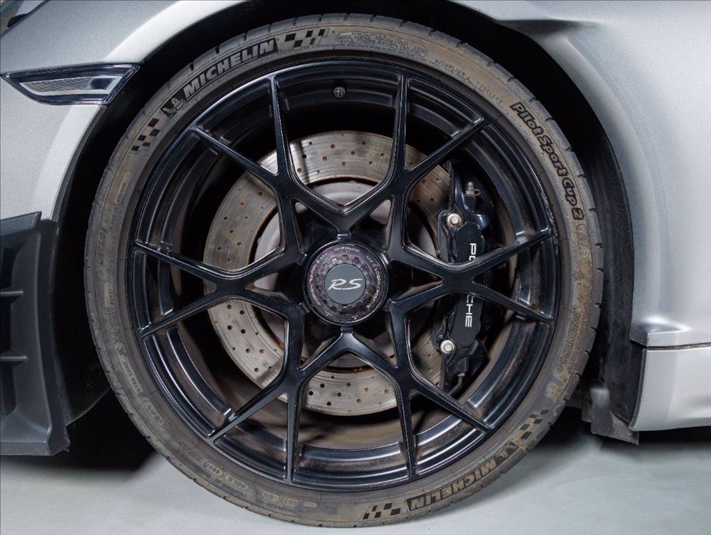 https://cdn-sm.caraffinity.it/images/vehicles/4349511/5/large