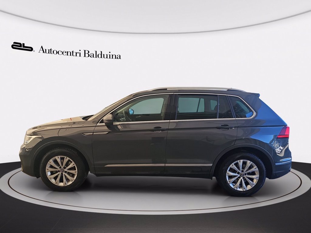 https://cdn-sm.caraffinity.it/images/vehicles/4411920/2/large