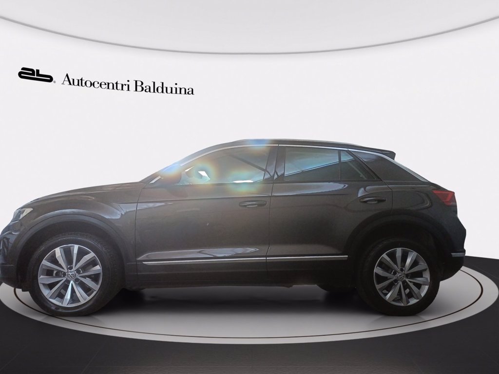 https://cdn-sm.caraffinity.it/images/vehicles/4454412/2/large