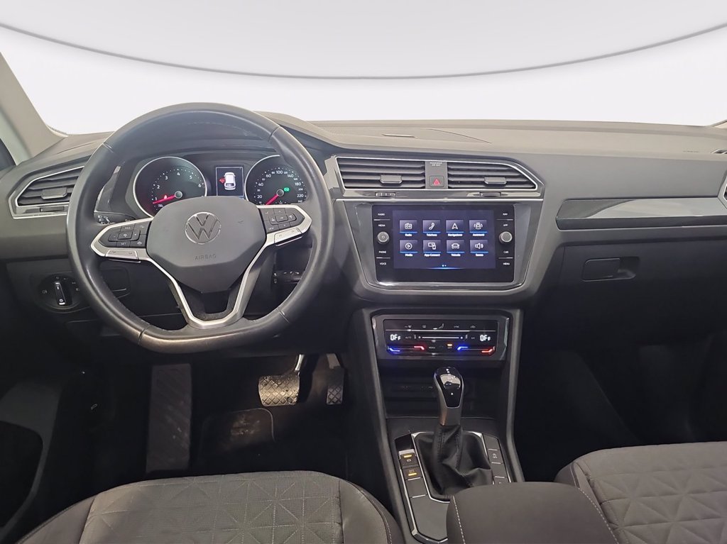 https://cdn-sm.caraffinity.it/images/vehicles/4467634/5/large