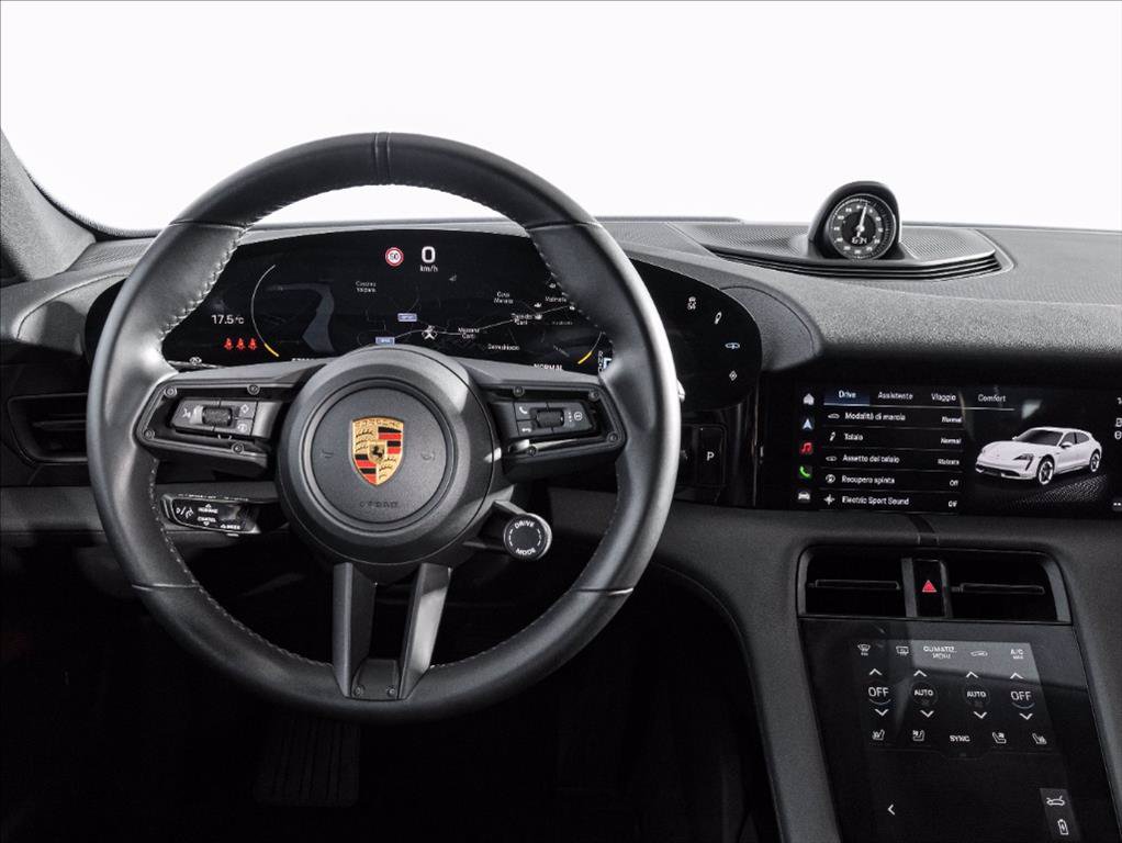 https://cdn-sm.caraffinity.it/images/vehicles/4471787/8/large