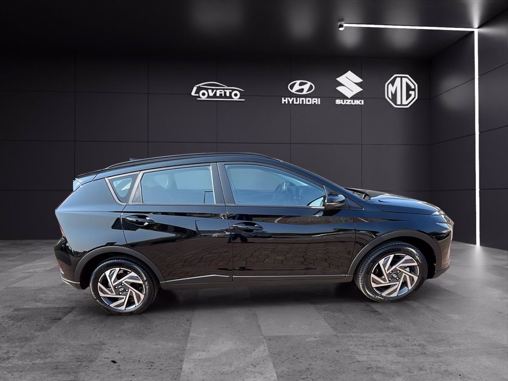 https://cdn-sm.caraffinity.it/images/vehicles/4497458/5/large