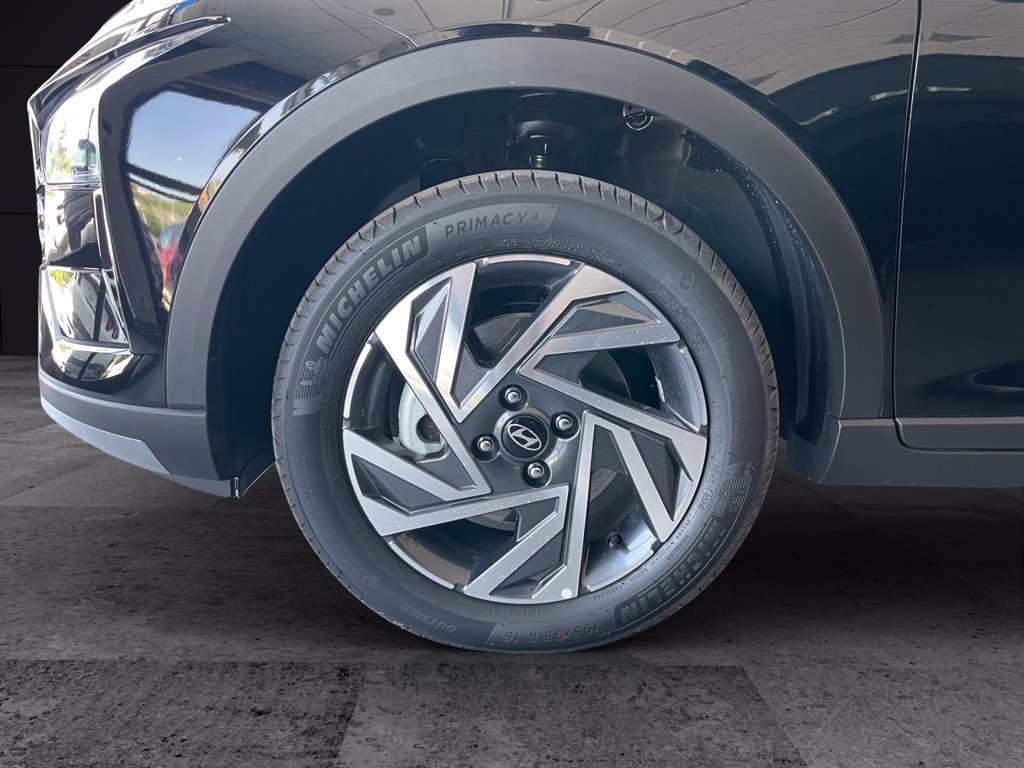 https://cdn-sm.caraffinity.it/images/vehicles/4497458/8/large