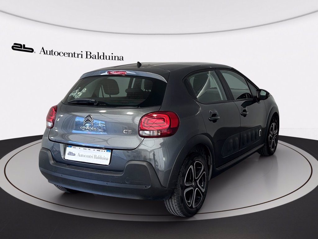 https://cdn-sm.caraffinity.it/images/vehicles/4525272/3/large