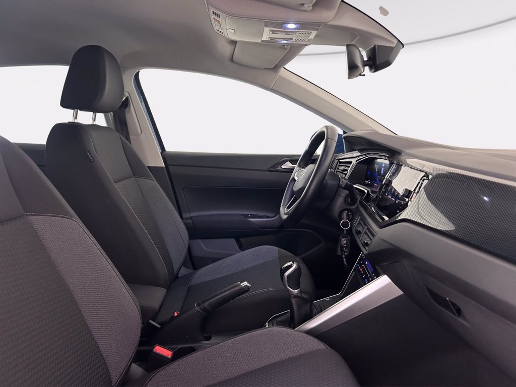 https://cdn-sm.caraffinity.it/images/vehicles/4536046/7/large