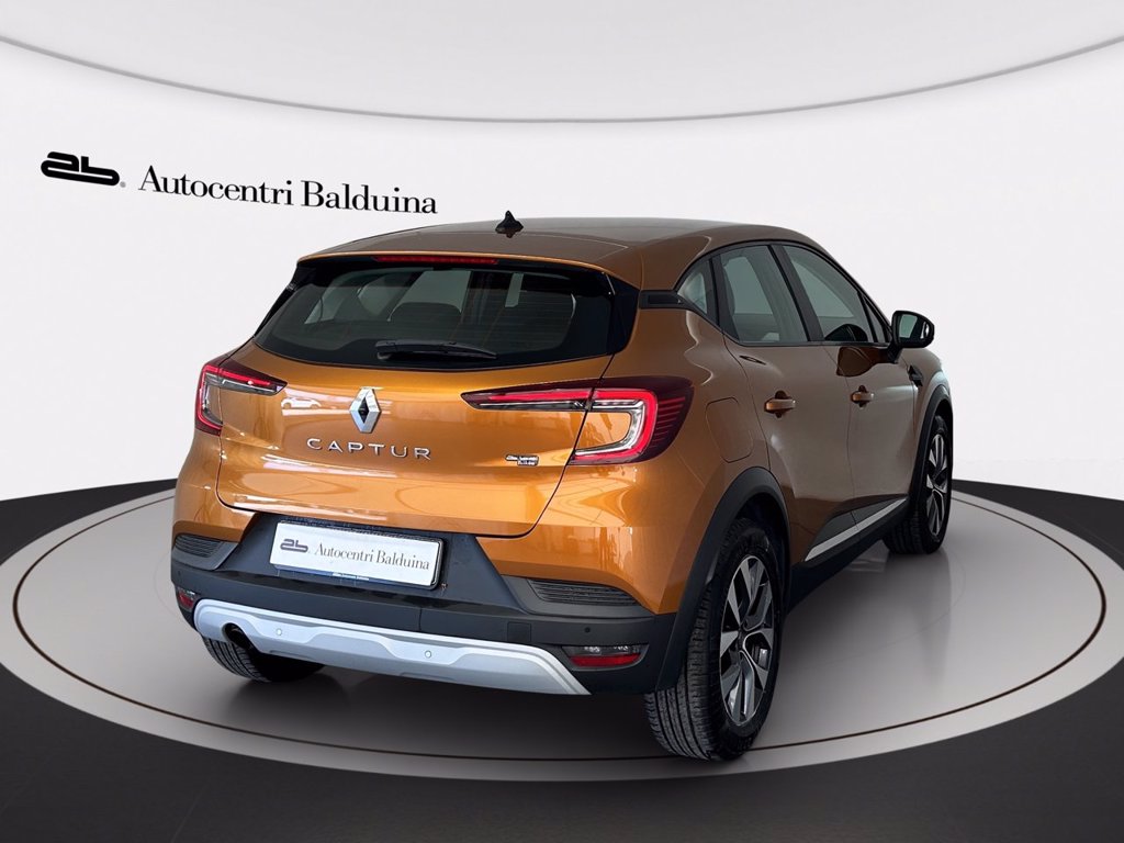https://cdn-sm.caraffinity.it/images/vehicles/4546416/3/large