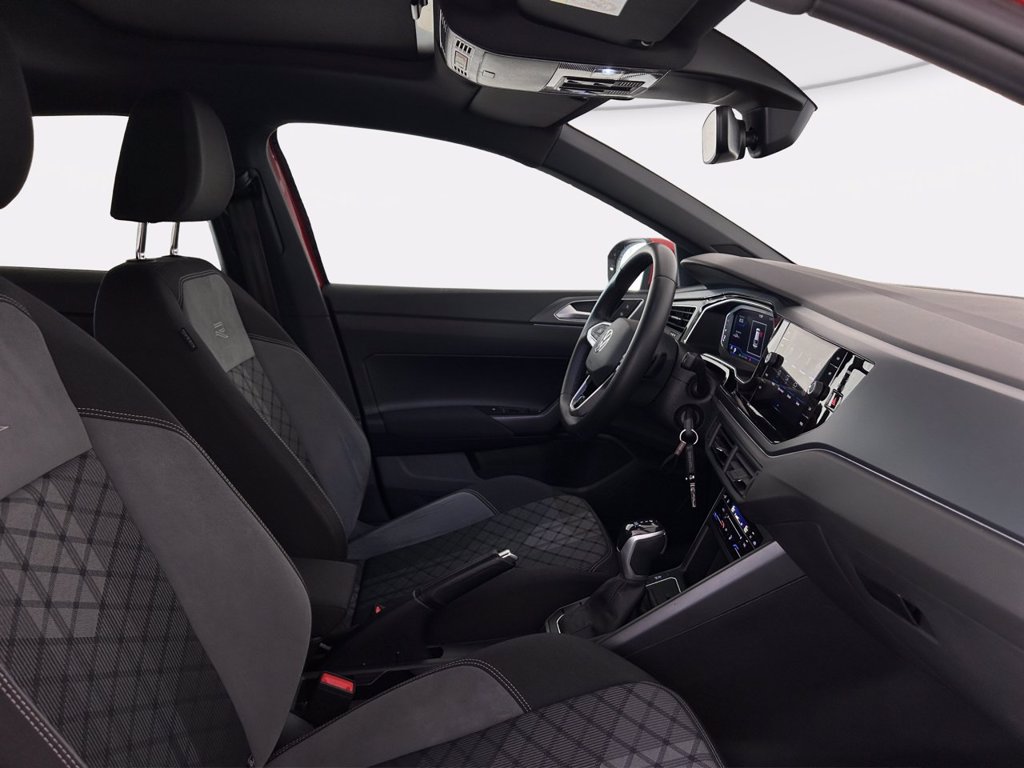 https://cdn-sm.caraffinity.it/images/vehicles/4547452/7/large