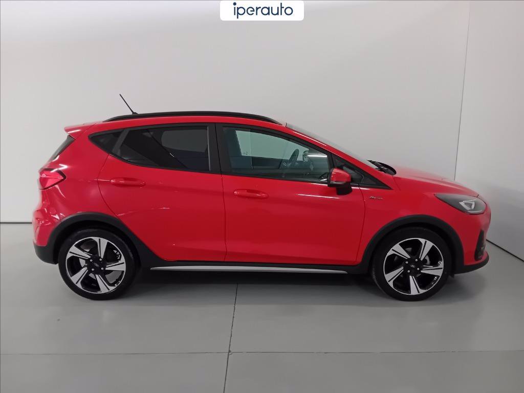 https://cdn-sm.caraffinity.it/images/vehicles/4564079/5/large
