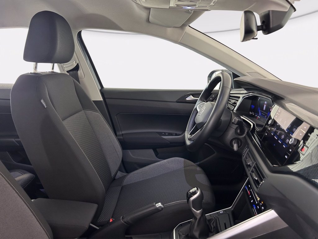 https://cdn-sm.caraffinity.it/images/vehicles/4578178/7/large