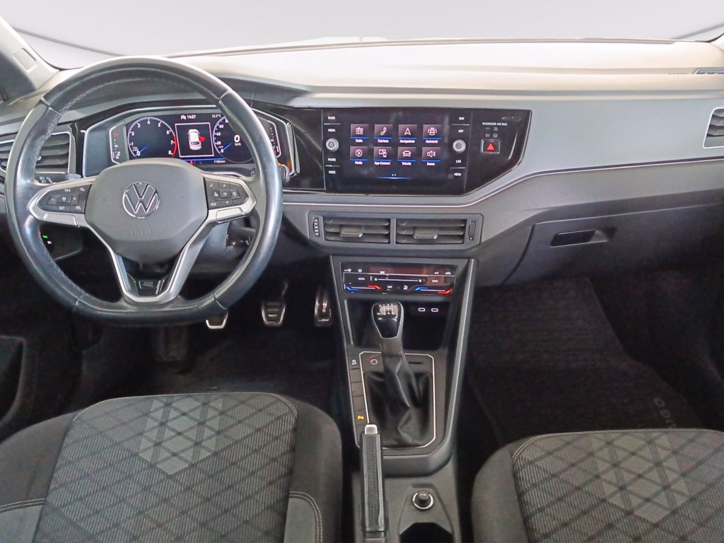 https://cdn-sm.caraffinity.it/images/vehicles/4591514/5/large