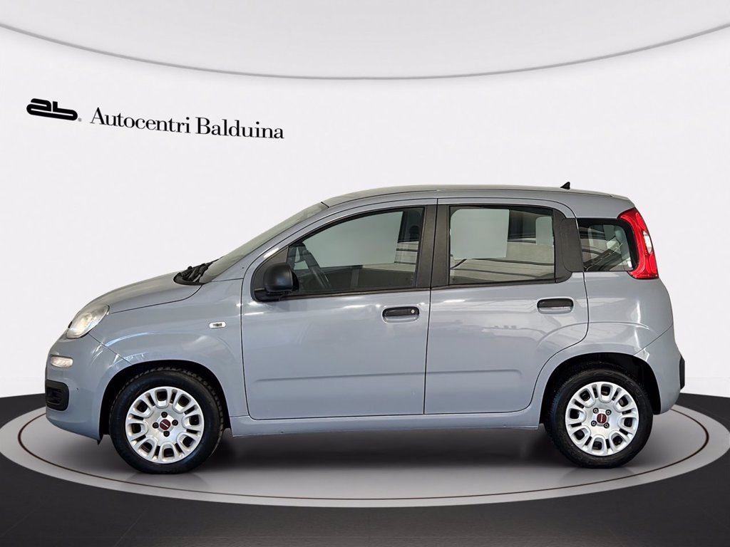 https://cdn-sm.caraffinity.it/images/vehicles/4598351/2/large
