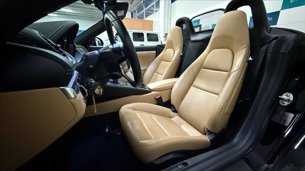 https://cdn-sm.caraffinity.it/images/vehicles/4608648/6/large
