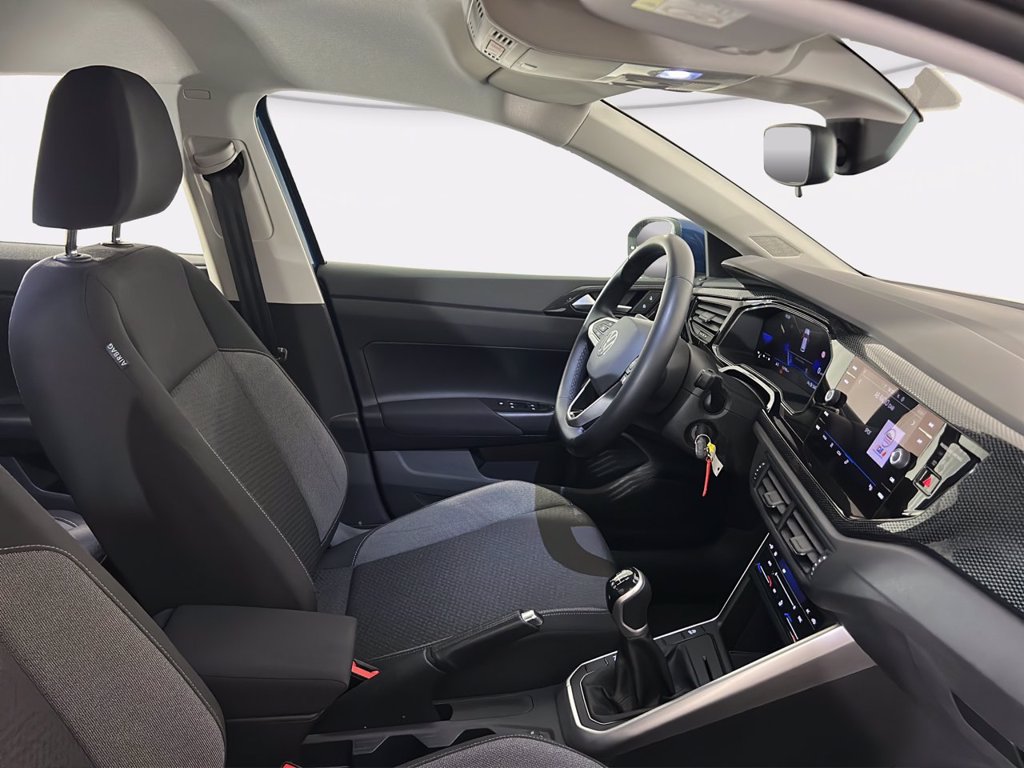 https://cdn-sm.caraffinity.it/images/vehicles/4609309/7/large