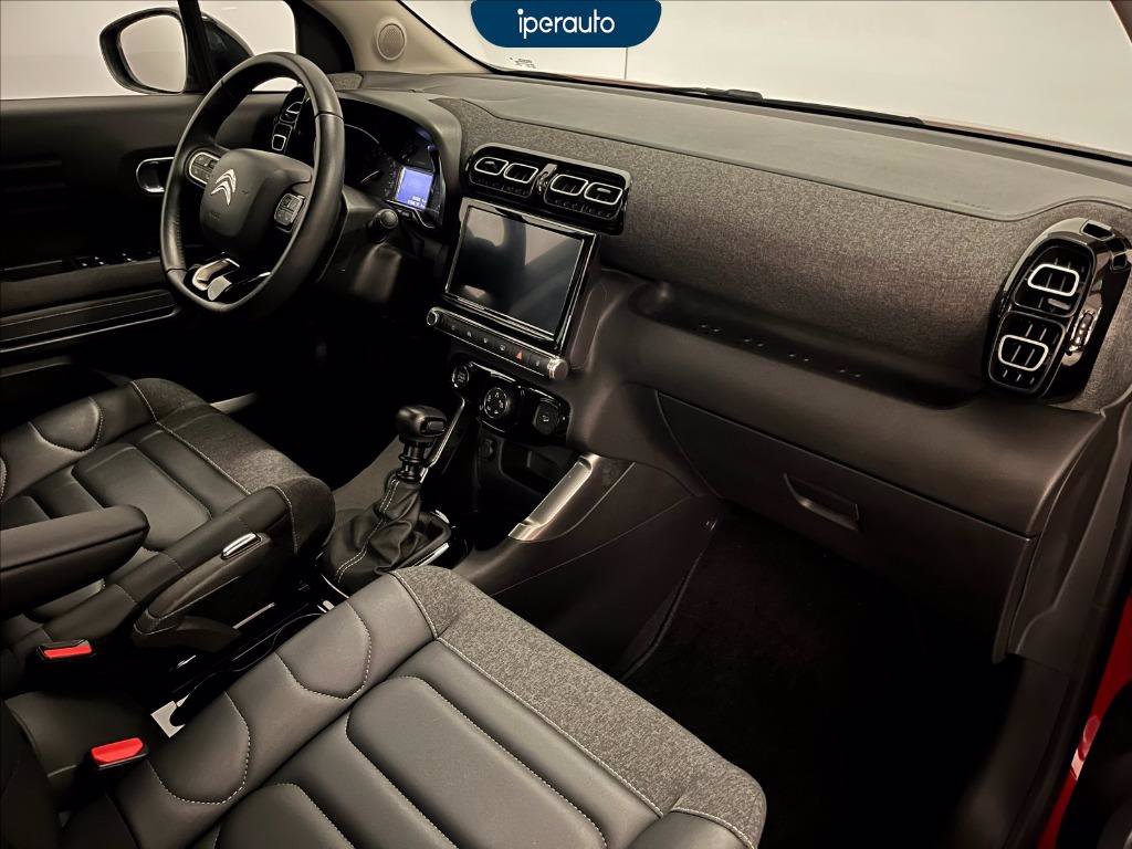 https://cdn-sm.caraffinity.it/images/vehicles/4609611/8/large