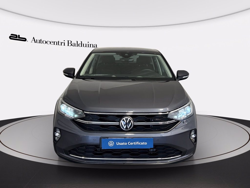 https://cdn-sm.caraffinity.it/images/vehicles/4612553/1/large