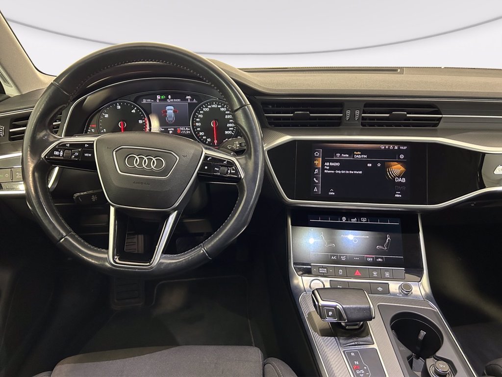 https://cdn-sm.caraffinity.it/images/vehicles/4613989/5/large