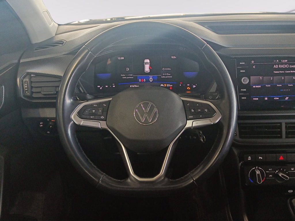 https://cdn-sm.caraffinity.it/images/vehicles/4615084/6/large