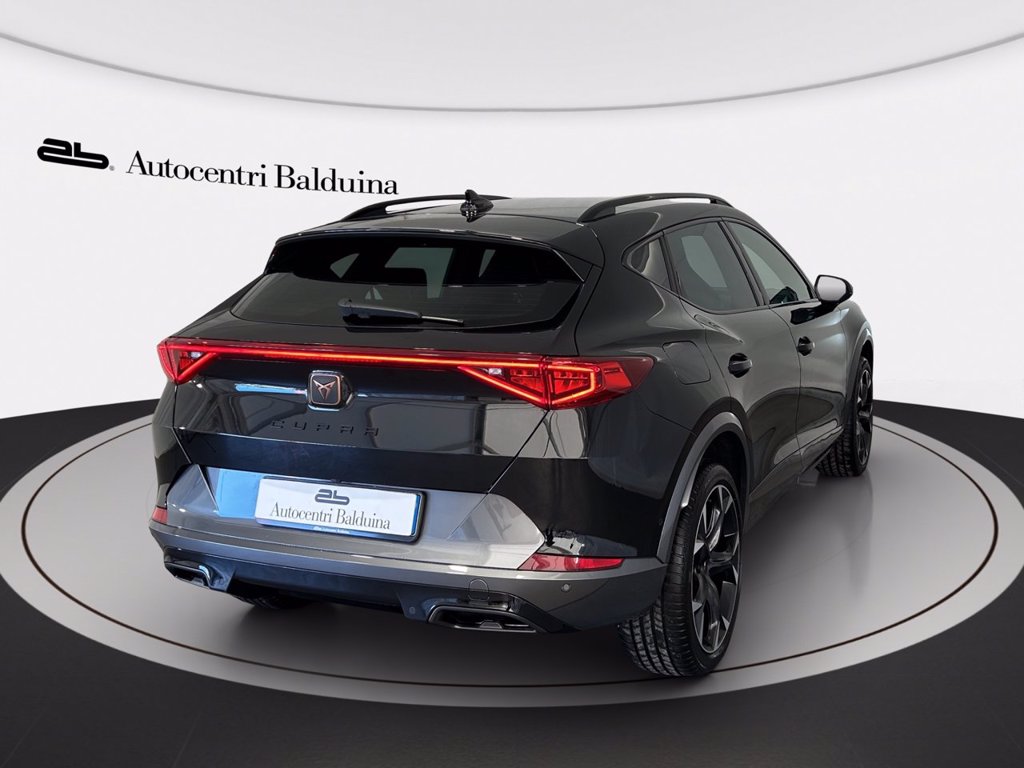 https://cdn-sm.caraffinity.it/images/vehicles/4619771/3/large