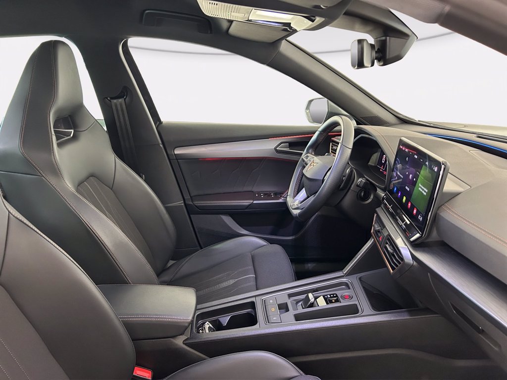 https://cdn-sm.caraffinity.it/images/vehicles/4619771/7/large