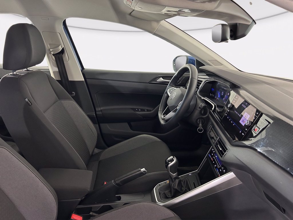 https://cdn-sm.caraffinity.it/images/vehicles/4622858/7/large