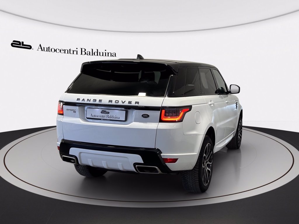 https://cdn-sm.caraffinity.it/images/vehicles/4626236/3/large