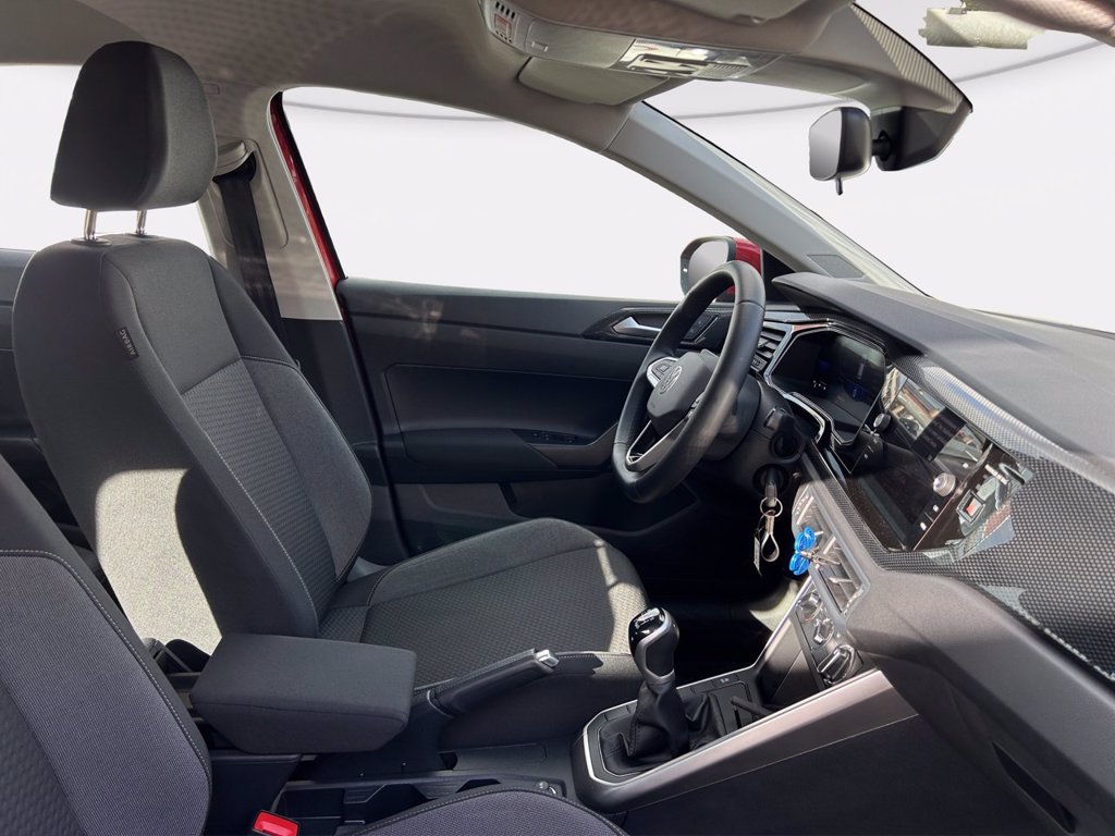 https://cdn-sm.caraffinity.it/images/vehicles/4634385/7/large