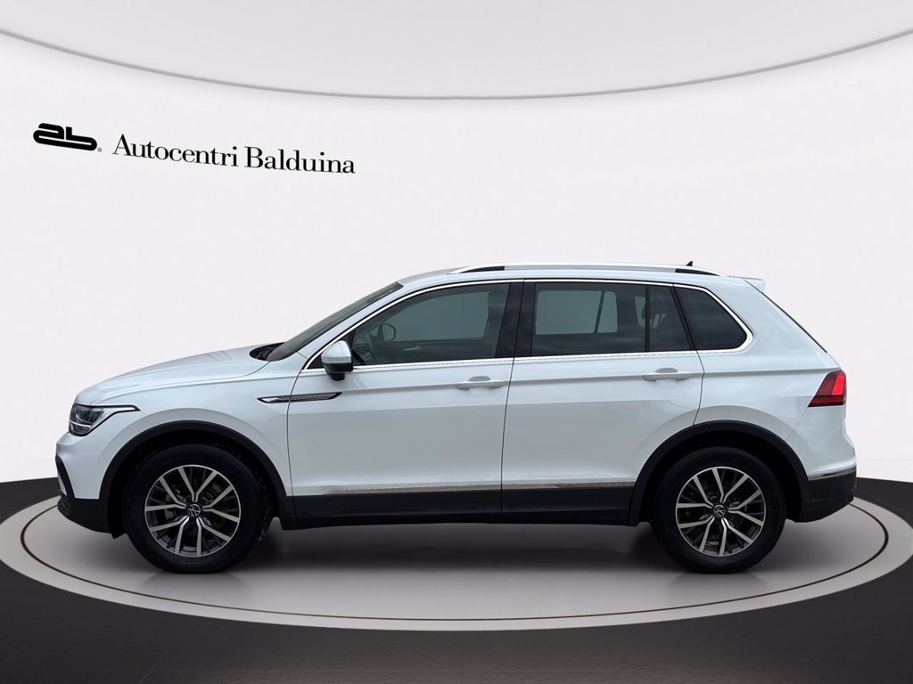 https://cdn-sm.caraffinity.it/images/vehicles/4635547/2/large