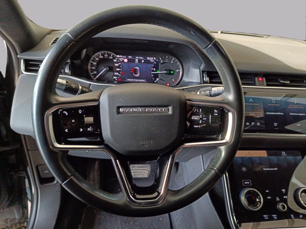 https://cdn-sm.caraffinity.it/images/vehicles/4647365/8/large