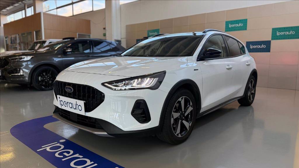 https://cdn-sm.caraffinity.it/images/vehicles/4649115/2/large