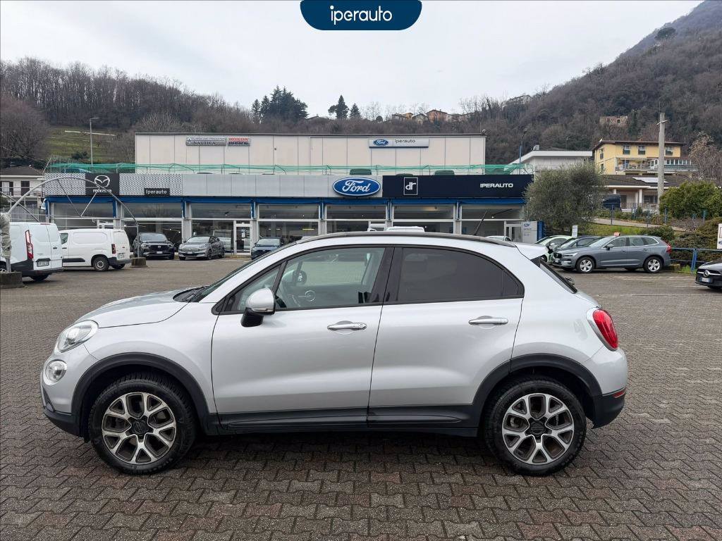 https://cdn-sm.caraffinity.it/images/vehicles/4650377/7/large