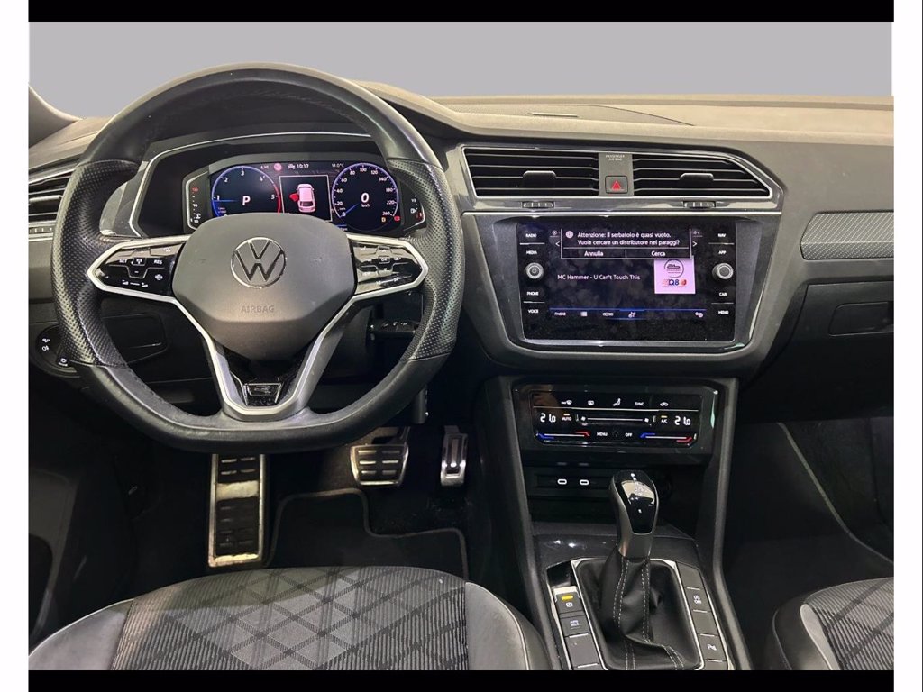 https://cdn-sm.caraffinity.it/images/vehicles/4652536/5/large
