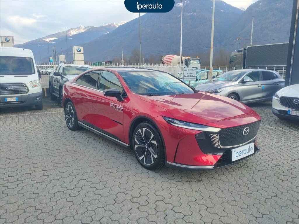 https://cdn-sm.caraffinity.it/images/vehicles/4653419/3/large