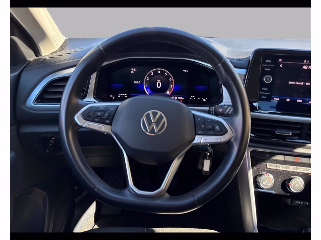 https://cdn-sm.caraffinity.it/images/vehicles/4656109/6/large