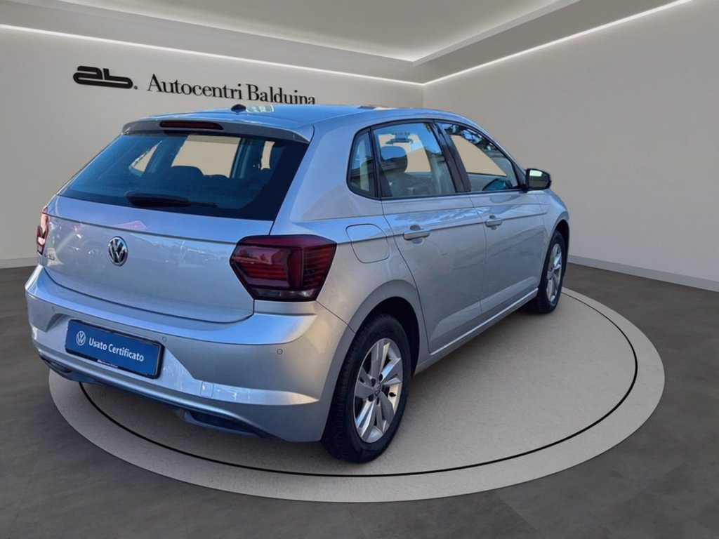 https://cdn-sm.caraffinity.it/images/vehicles/4656110/2/large