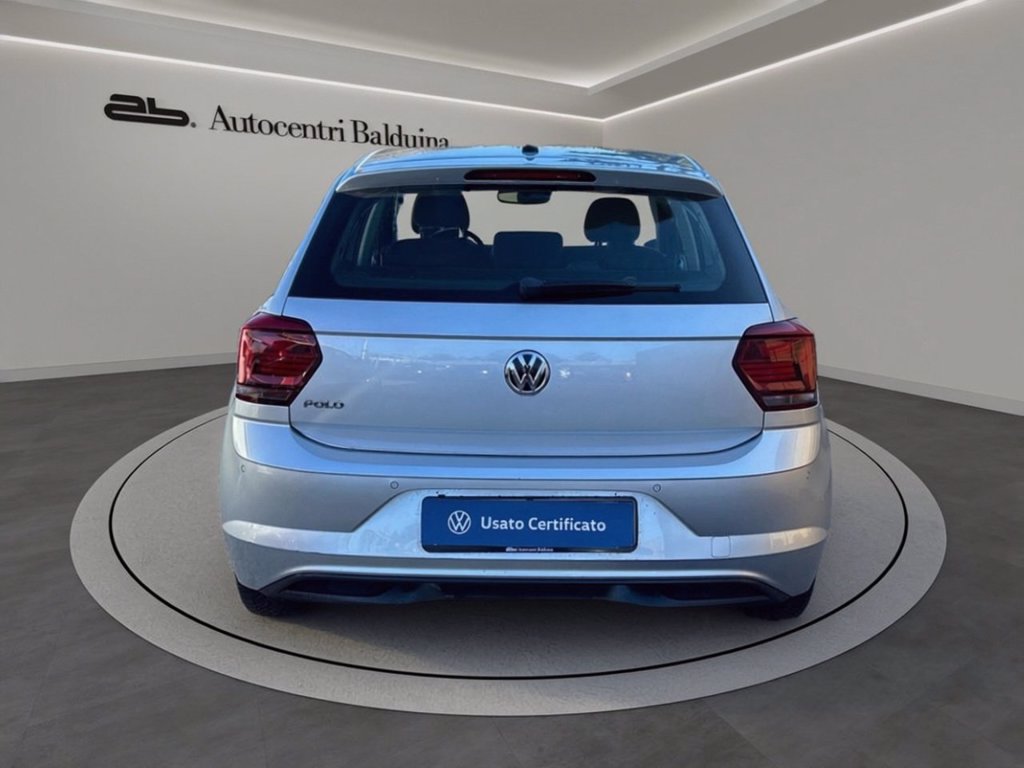 https://cdn-sm.caraffinity.it/images/vehicles/4656110/4/large