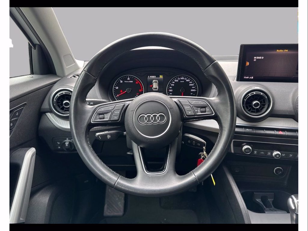 https://cdn-sm.caraffinity.it/images/vehicles/4657518/6/large
