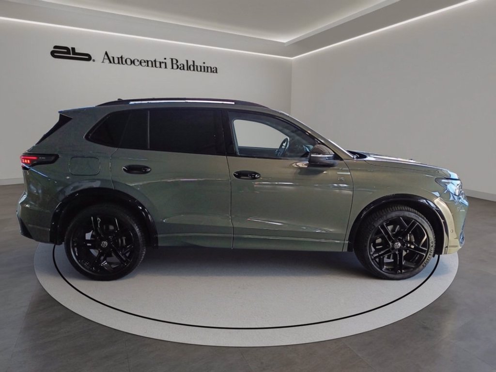 https://cdn-sm.caraffinity.it/images/vehicles/4658231/2/large