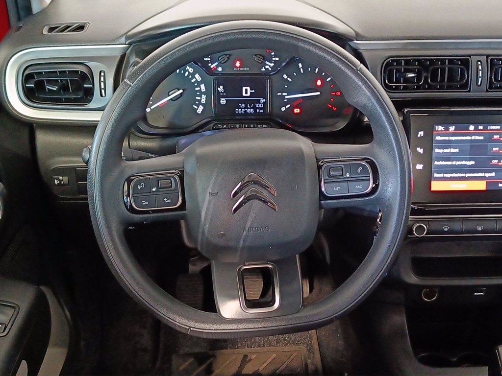 https://cdn-sm.caraffinity.it/images/vehicles/4659278/6/large