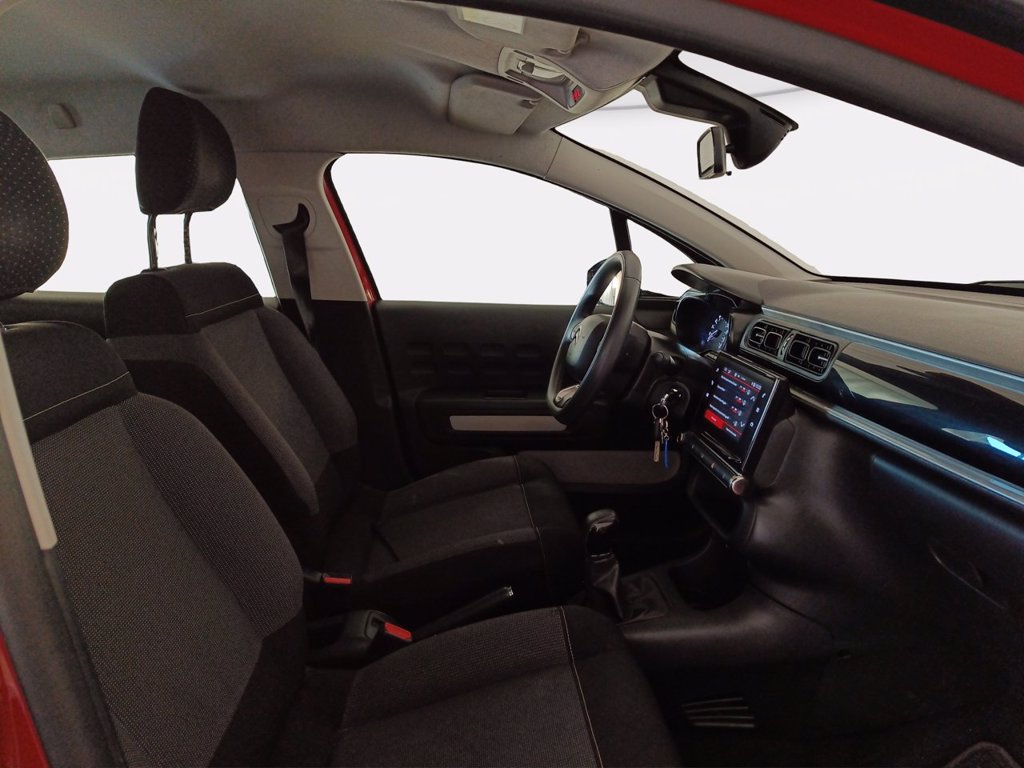 https://cdn-sm.caraffinity.it/images/vehicles/4659278/7/large