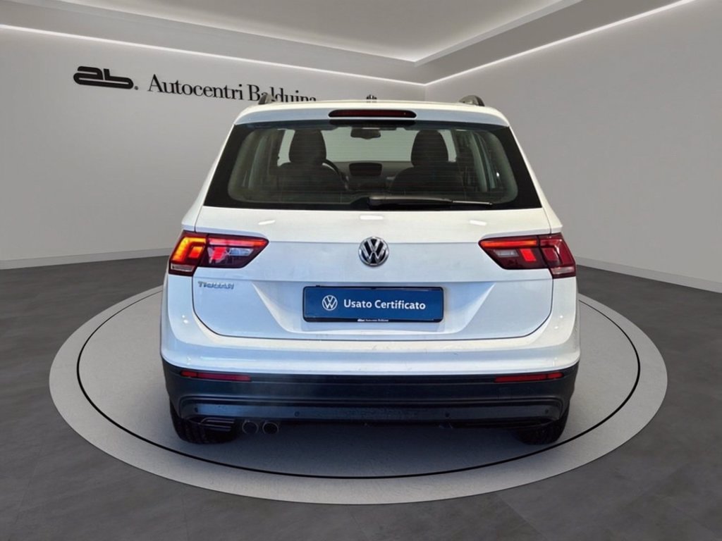 https://cdn-sm.caraffinity.it/images/vehicles/4659279/2/large
