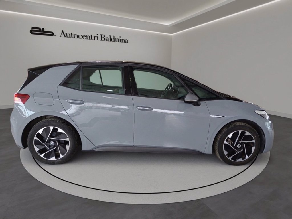https://cdn-sm.caraffinity.it/images/vehicles/4659280/1/large