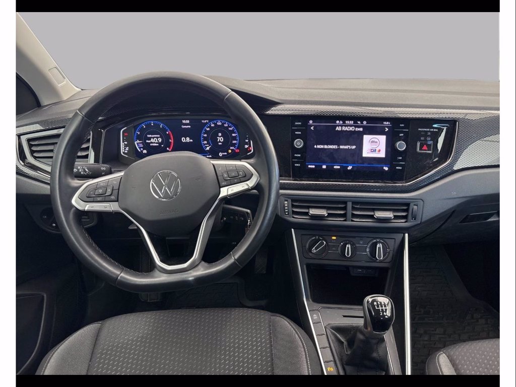 https://cdn-sm.caraffinity.it/images/vehicles/4660462/5/large