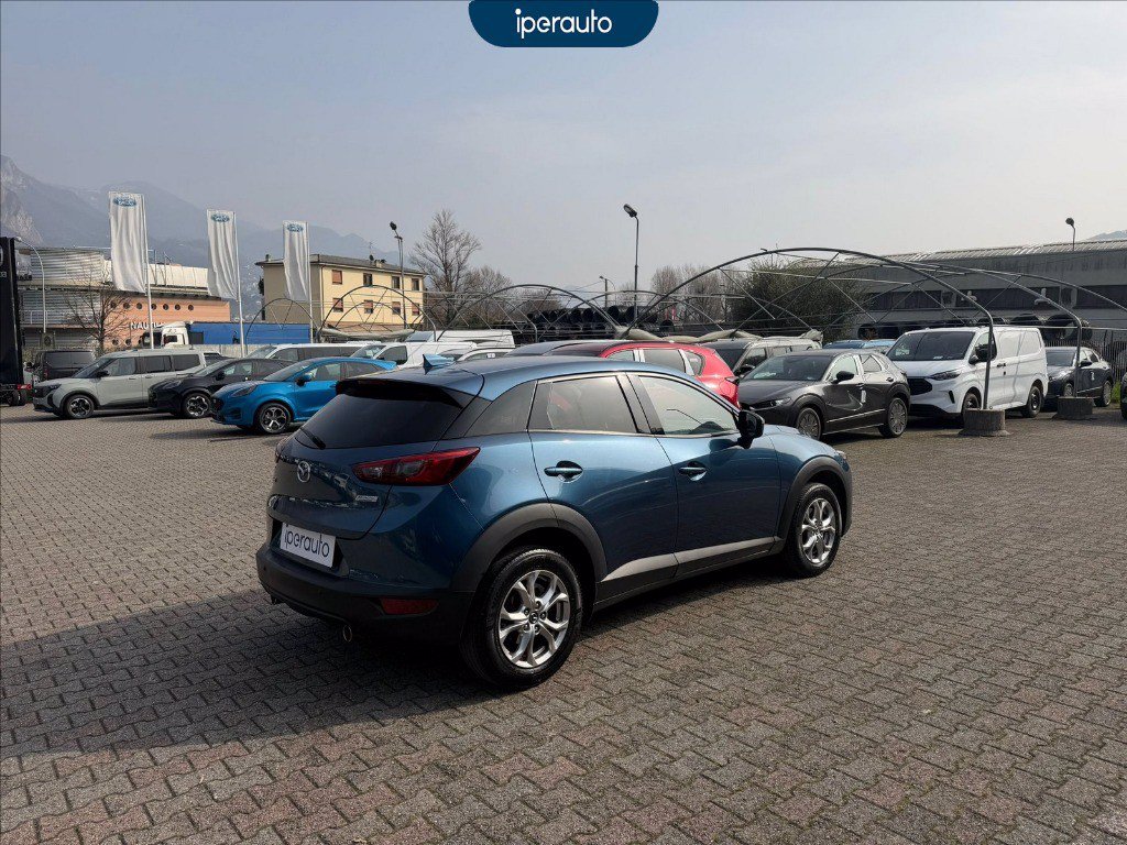 https://cdn-sm.caraffinity.it/images/vehicles/4663186/4/large