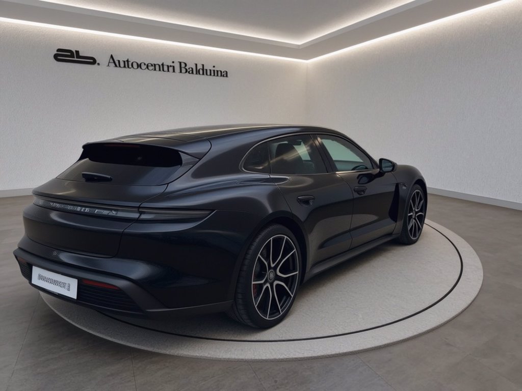 https://cdn-sm.caraffinity.it/images/vehicles/4665416/3/large