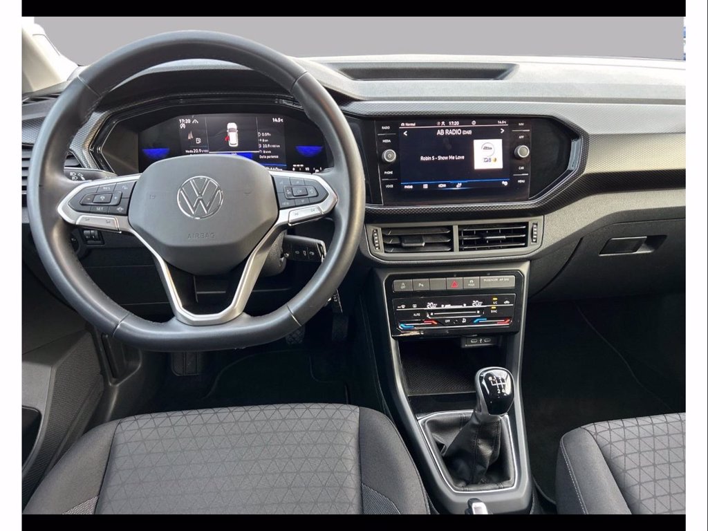 https://cdn-sm.caraffinity.it/images/vehicles/4666393/7/large