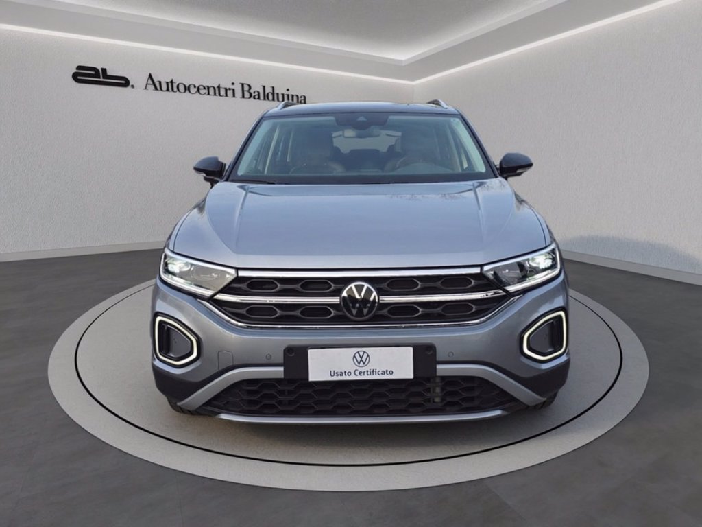 https://cdn-sm.caraffinity.it/images/vehicles/4666398/1/large