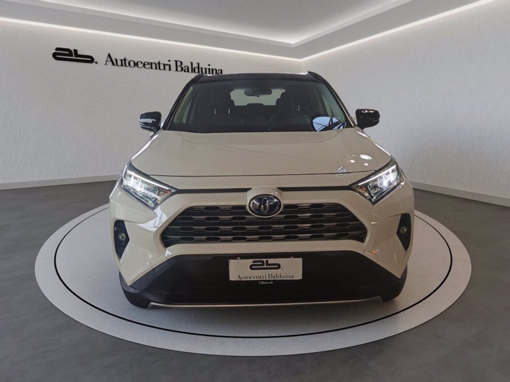 https://cdn-sm.caraffinity.it/images/vehicles/4667340/1/large