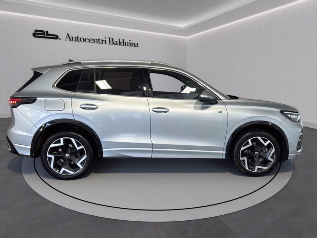 https://cdn-sm.caraffinity.it/images/vehicles/4673042/2/large