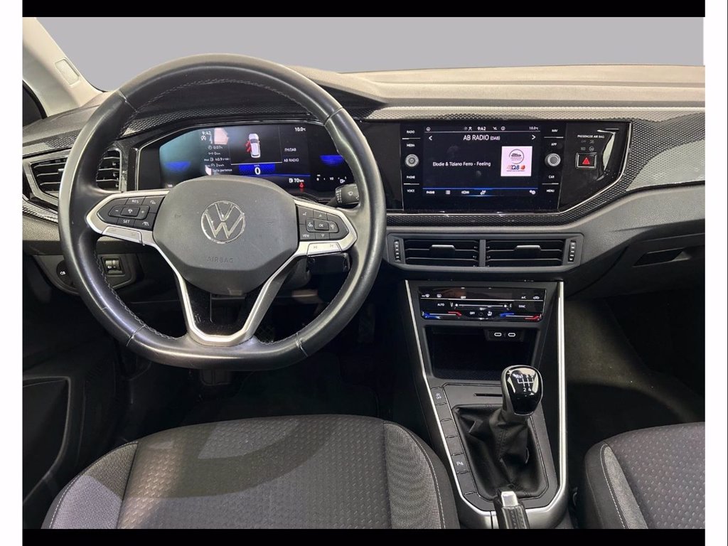 https://cdn-sm.caraffinity.it/images/vehicles/4674506/7/large