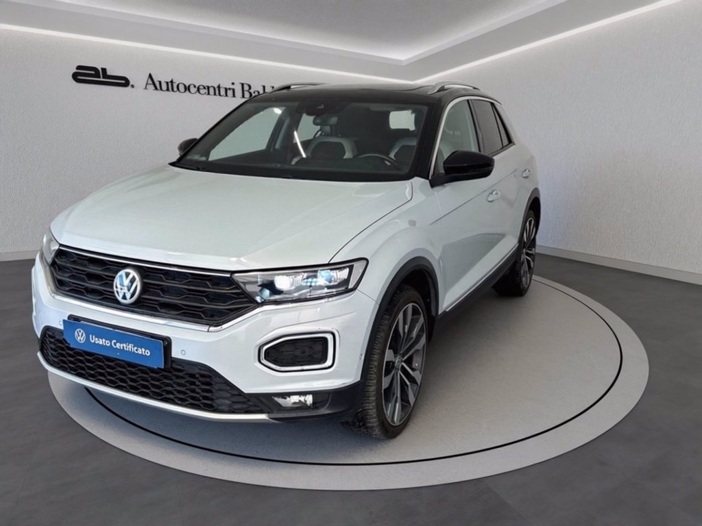 https://cdn-sm.caraffinity.it/images/vehicles/4675900/0/large?format=jpeg